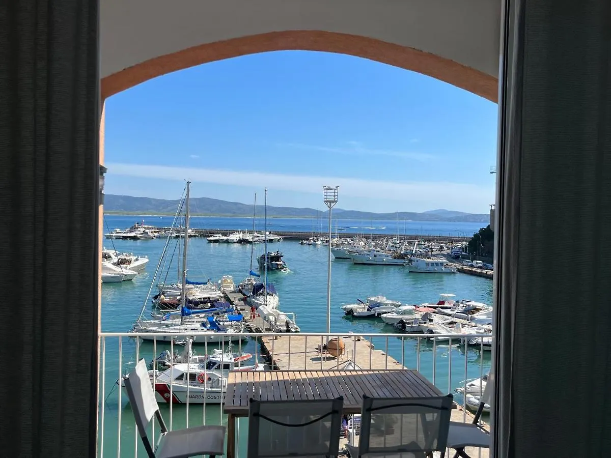 Porto Ercole Elegant Harbour View Apartment