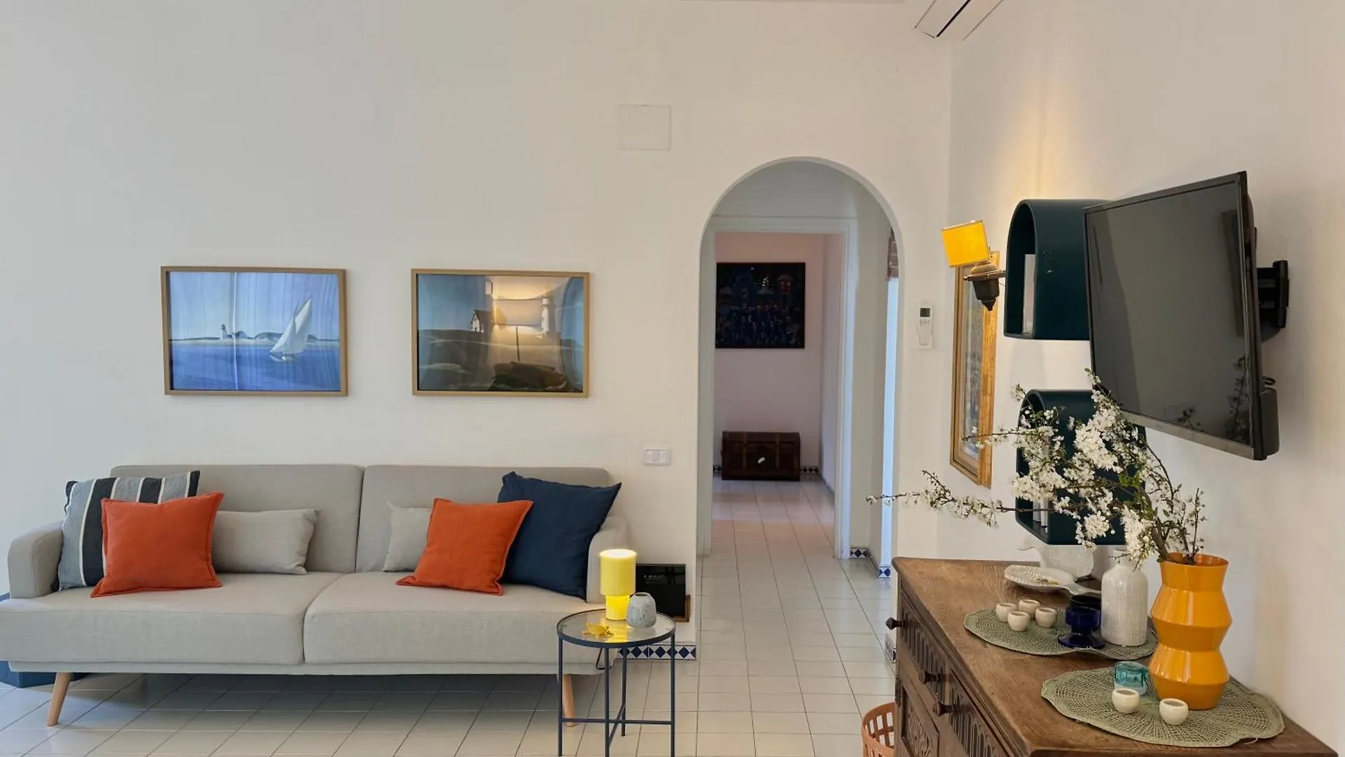 Porto Ercole Elegant Harbour View Apartment