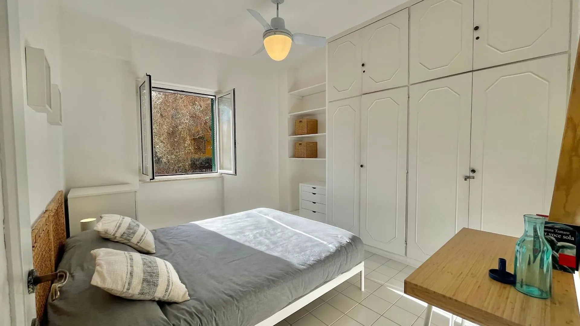 Porto Ercole Elegant Harbour View Apartment