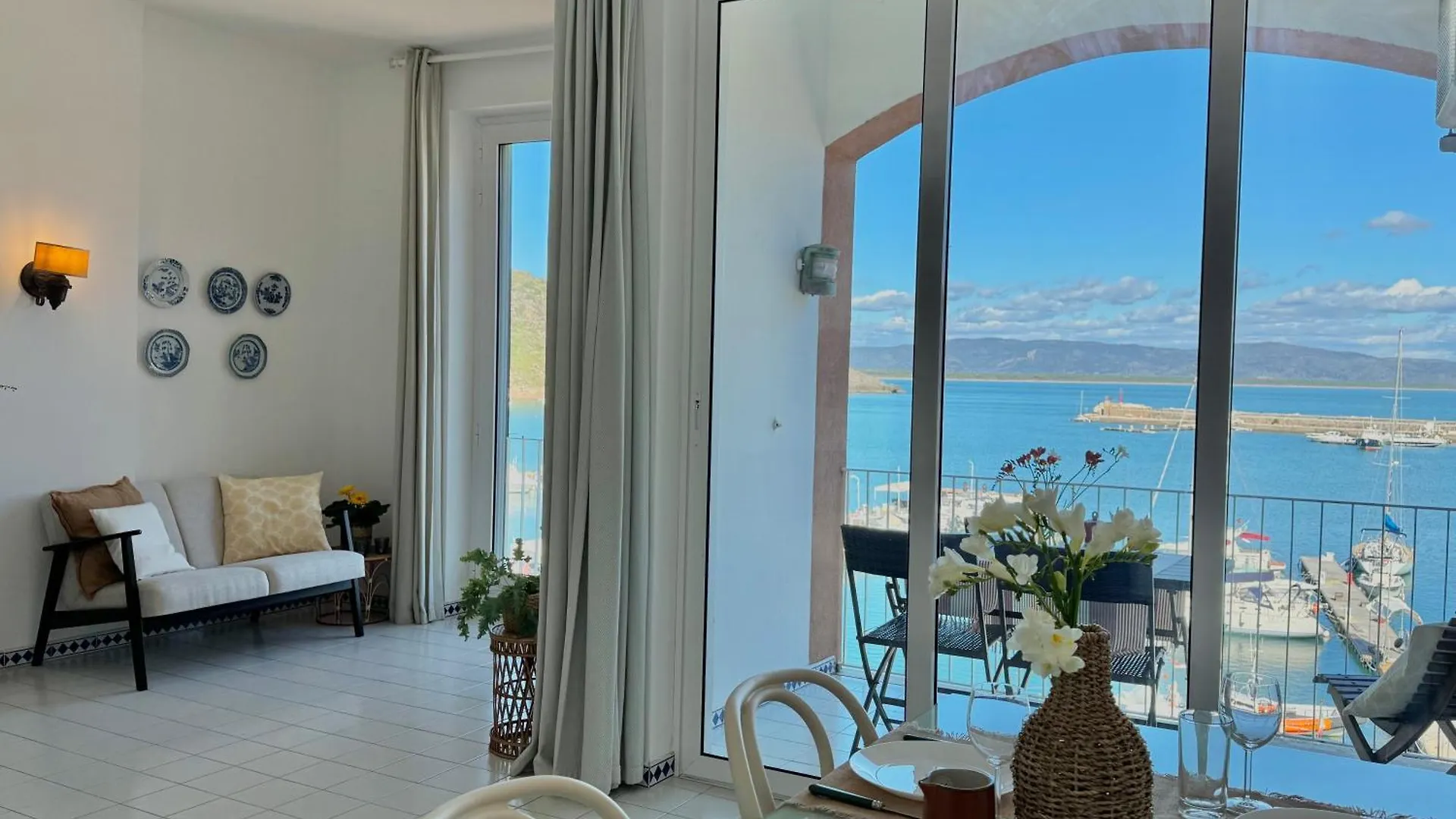 Porto Ercole Elegant Harbour View Apartment Italy